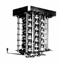 Charles Babbage Charles Babbage Papà del calcolatore moderno. Analytical Engine i comandi erano a vapore! Utilizza il concetto di programma su (su schede) proposto da Ada Lovelace (1830).