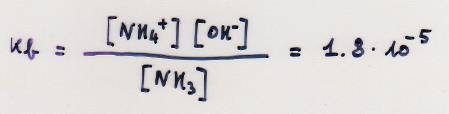 Per NH 3 (basi deboli): Seppure debole l ammoniaca determina la [OH - ] nella soluzione acquosa perché il contributo