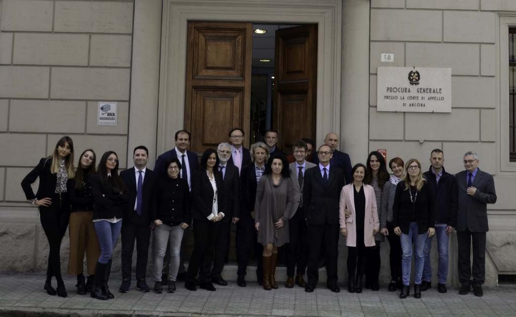 La Procura Generale di Ancona si è posta l obiettivo, attraverso un accordo di collaborazione con l Università Politecnica delle Marche Dipartimento d Ingegneria dell Informazione, di applicare al