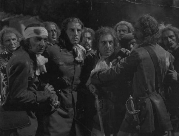 Set del film "Il Corsaro Nero" - Regia Amleto Palermi- 1936- Un gruppo di attori non identificati vestiti da soldati. Palermi, Amleto Link risorsa: http://www.