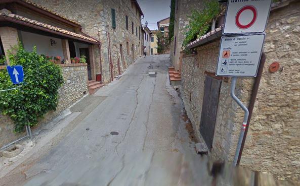 La frazione di Strove facente parte del Comune di Monteriggioni, all attualità risulta pavimentata per circa 470