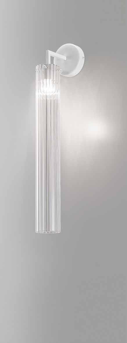 Sospensione in pirex rigato trasparente. Striped transparent Pyrex suspension lamp.