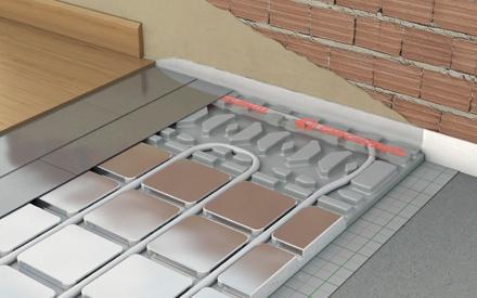 TRASMISSIONE DI CALORE Flusso termico Irraggiamento trasferimento di energia per mezzo di radiazioni elettromagnetiche; quindi