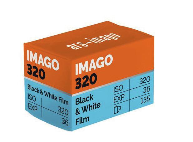 IMAG BLACK AND WHITE FILM IMAG è una pellicola in bianco e nero con una sensibilità nominale di IS. Può essere utilizzata sia in interno che in esterno e in differenti condizioni di luce.
