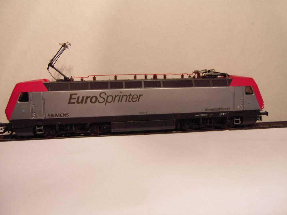 1993, il locomotore capostipite di una nuova generazione il 127 Eurosprinter Siemens Foto n. 7: lo sperimentale 127 001-6 Siemens (Lima).
