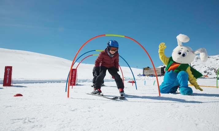 INCLUSIONE ANDICAP TICINO Giornata sulla neve per principianti luogo data attività da definire 26 gennaio 2019 Introduzione allo sci alpino, sci di fondo e snowboard. www.savognin.