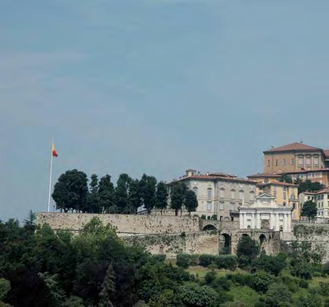 La mission/the mission vuole essere una grande cartolina per la Provincia di Bergamo, creando un gemellaggio con i giovani appassionati di canto.