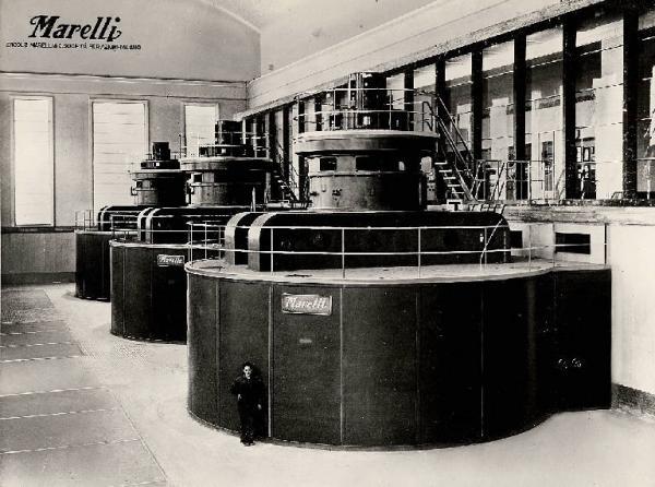 Centrale elettrica di Soverzene della SADE - Sala macchine - Alternatori della Ercole Marelli Ufficio Fotografico Ercole Marelli (attr.