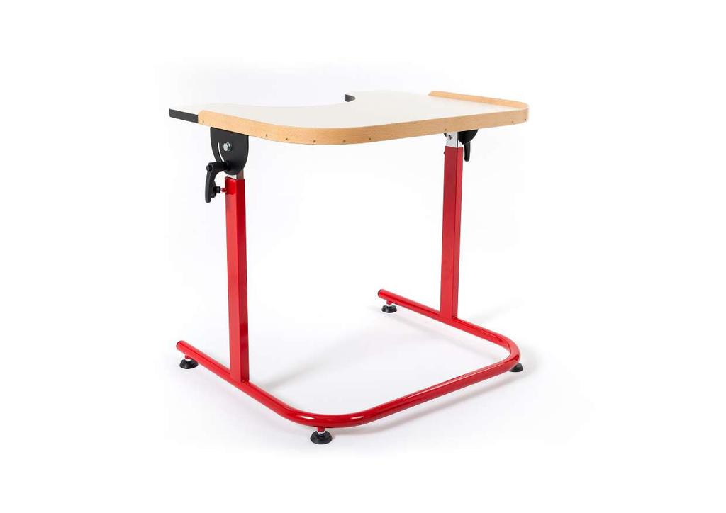 Il tavolo School, sfruttato spesso nelle attività ludiche, è sfruttabile anche come tavolo da lavoro ed è regolabile e multifunzione.