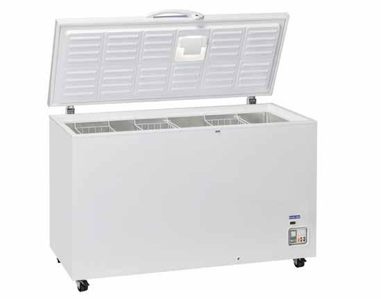 MODEL MODELLO CF 508 CF 608 CF 708 Static cooling Refrigerazione statica v v v Manual defrost Sbrinamento manuale v v v 60 mm Defrost water drain Sbrinamento con gocciolatoio v v v Low energy