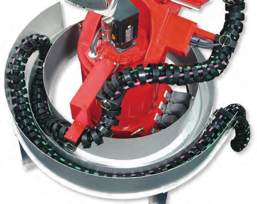 ROBOTRAX: nuova canalina economica. Ideale per tutte le rotazioni sino a 420. Il nostro ROBOTRAX per movimenti 3D viene applicato da anni su robot industriali per la guida dei cavi.