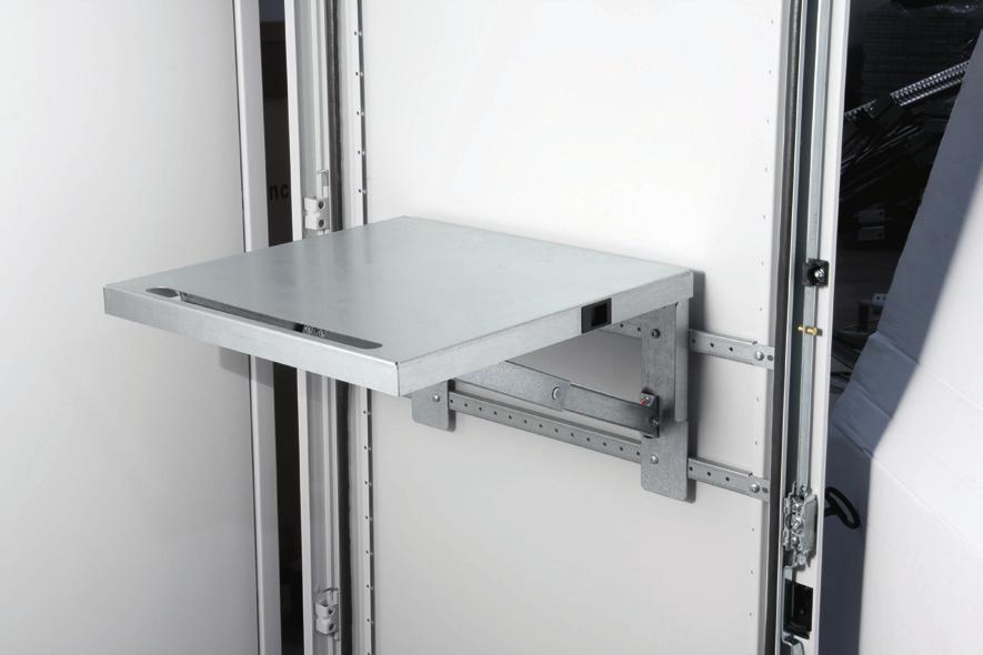 , - ACCESSORI Ripiano aerato / Ventilated shelf Realizzato in lamiera sendzimir spessore 20/10, viene fissato direttamente alla struttura dell armadio. Portata: 50 kg.