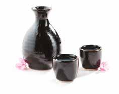 BEVANDE SAKE Junmai Sake dry 18 cl. / alc% 14.5 Hakkaisan Junmai Ginjo Hyotanbin 18 cl. / alc% 15.5 Sake Karakuchi dry 37.5 cl. / alc% 14.5 8 15 10 VINO BIANCO Soave classico Bolla 37.5 cl. / alc% 12.