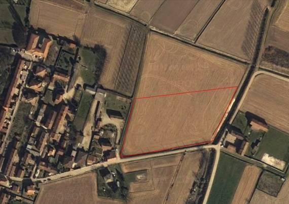 AREA DI TRASFORMAZIONE PL7 SUPERFICIE DELL AREA: 9.548 mq DESTINAZIONE: PREVALENTEMENTE RESIDENZIALE DATI IDENTIFICATIVI: Fg.