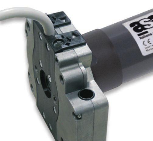 Mechanical technology CDE 45: Finecorsa meccanico filare / Wired mechanical end limit switch Con manovra di soccorso With manual override Facile da installare Easy to install Ø45 CDE 45 Motore