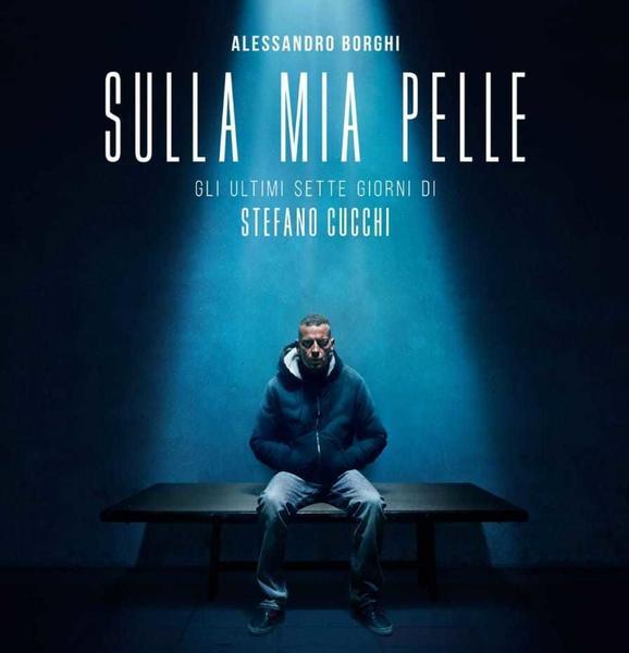 Sulla mia pelle Il film Sulla mia pelle affrontato e visto in classe, tratta principalmente della vicenda riguardante gli ultimi giorni della vita di Stefano Cucchi, un semplice ragazzo di Roma,