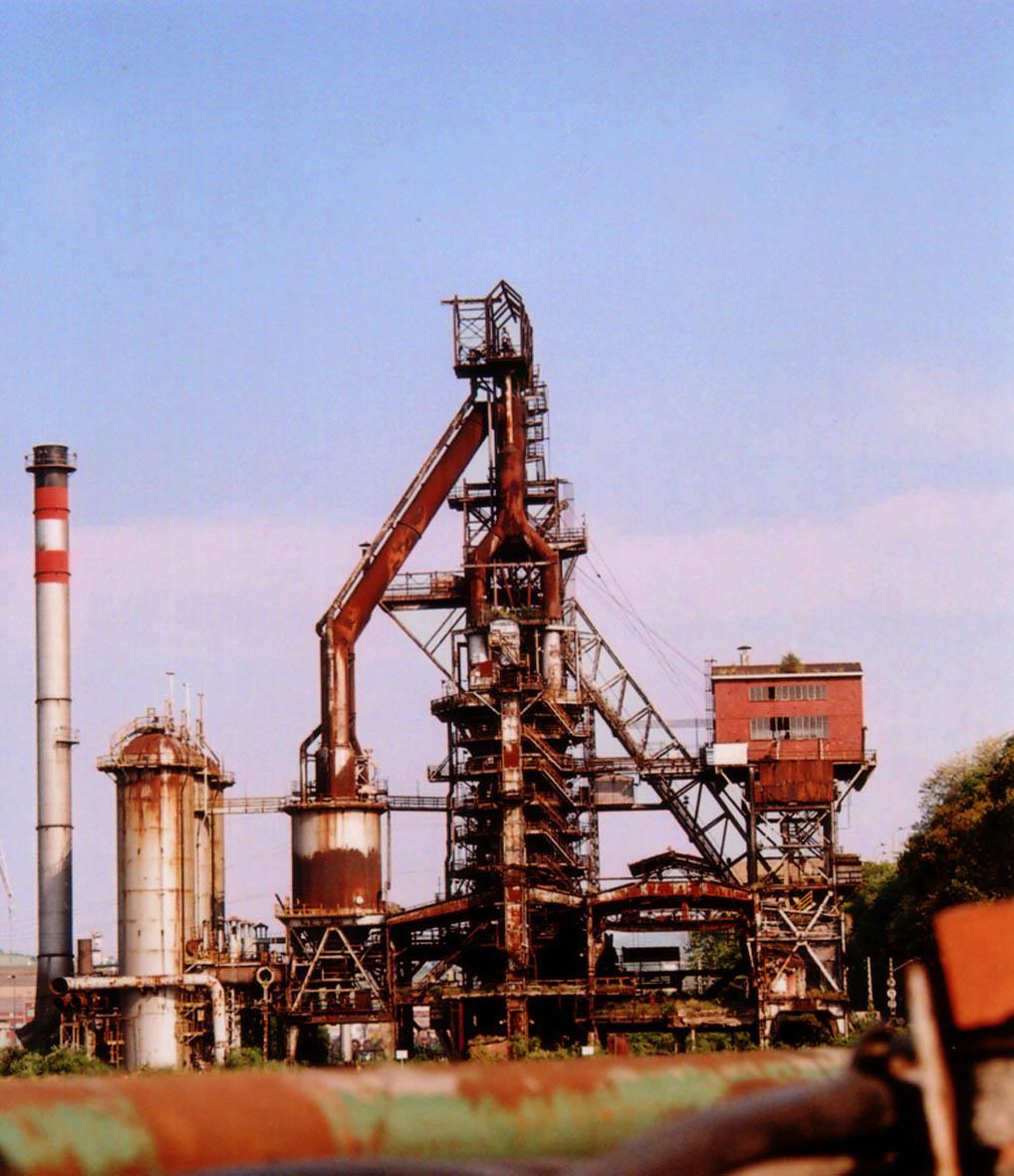 Impianti siderurgici lega, oltre al controllo del quantitativo di altri elementi secondari componenti la lega stessa.
