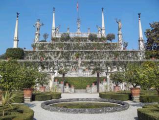 Palazzo Borromeo è un edificio seicentesco,