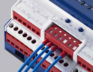 aperte / 4 commutazione) 250 VCA / 30 VCC 4 A (CA1, CC1) Nessuna Esecuzione della forzatura con pulsante DB /DA+ S X0 TB TA+ CO4 DI0 NO4 CO5 NO5 CO6 NO6 DI1 DI2 DI3 DI4 DI5 CO7 NO7 CO8 NO8 CO9 NO9