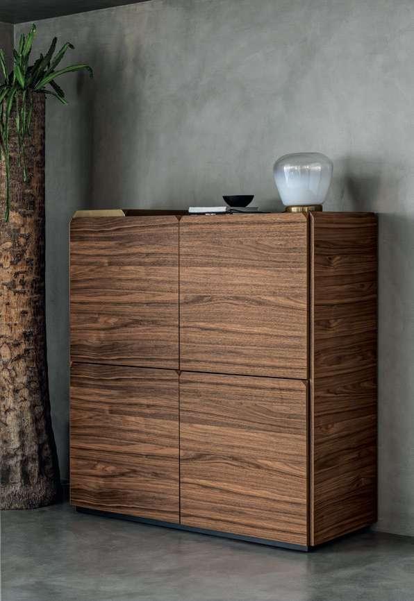 PICA MADIA / SIDEBOARD COD 15.