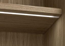 Illuminazione Lighting Luci led verticali per moduli armadio dotate di sensore di presenza per l accensione, Vertical LED lights for wardrobe