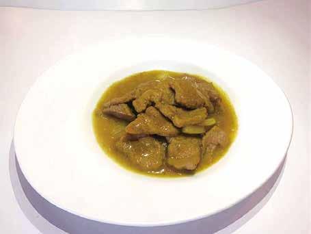 AL CURRY manzo, patate,