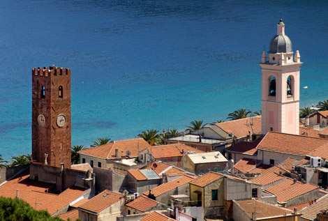 COSTA FASCINOSA 21 MAGGIO 2017 Da Savona Giorno 1 Savona (Italia) - 17:30 Dominata dall'imponente fortezza del Priamar, Savona sarà il tuo porto di benvenuto nella Riviera Ligure.