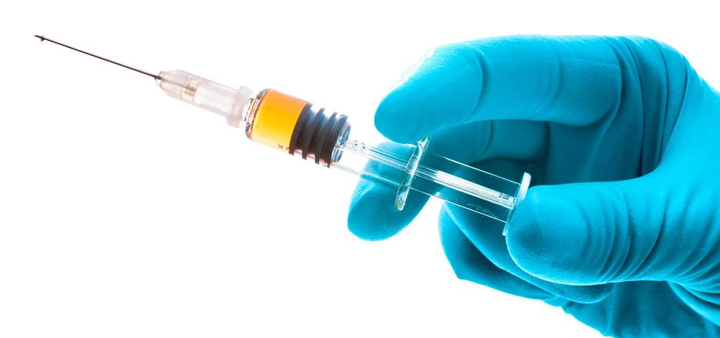 La vaccinazione è raccomandata e offerta gratuitamente a: Persone di età pari o superiore a 65 anni Bambini di età superiore ai 6 mesi, ragazzi e adulti fino a 65 anni di età affetti da