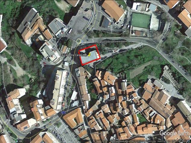 Realizzato a fine 800 ha mantenuto la destinazione di Caserma dei Carabinieri sino al 1997. L edificio, la cui superficie complessiva calpestabile è di 1.