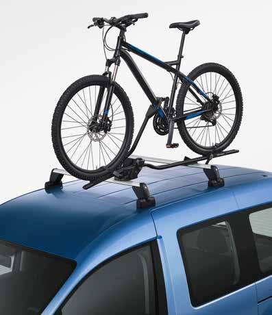 Volkswagen. Il sostegno per il telaio e la guida per le ruote sono progettati per mantenere automaticamente la bici nella posizione corretta.