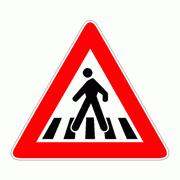 22. Il segnale raffigurato: preannuncia un sottopasso pedonale nelle strade extraurbane il segnale raffigurato è posto, di norma, a 150 metri