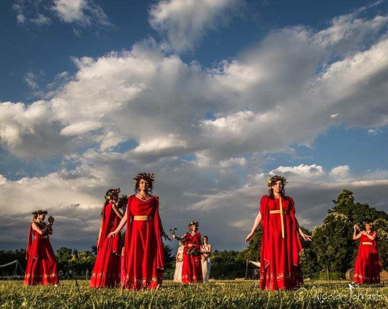 AQUILEIA: Foro romano Apertura serale, dalle 20.00 alle 23.00 dell area archeologica del Foro romano, in collaborazione con Aquileia te salutat Associazione Imprenditori di Aquileia. Alle 22.