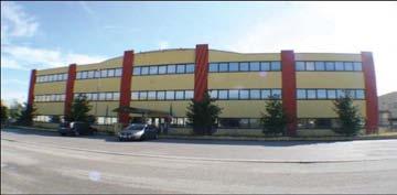 381FC Cologna Veneta in valutazione in valutazione In zona residenziale negozio composto da un vano e