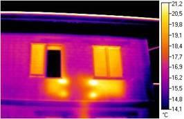 La termografia trova applicazione in vari ambiti e settori: In ambito edilizio (edilizia abitativa, uffici) la termografia ad infrarossi riveste e rivestirà sempre maggiore importanza, essendo un