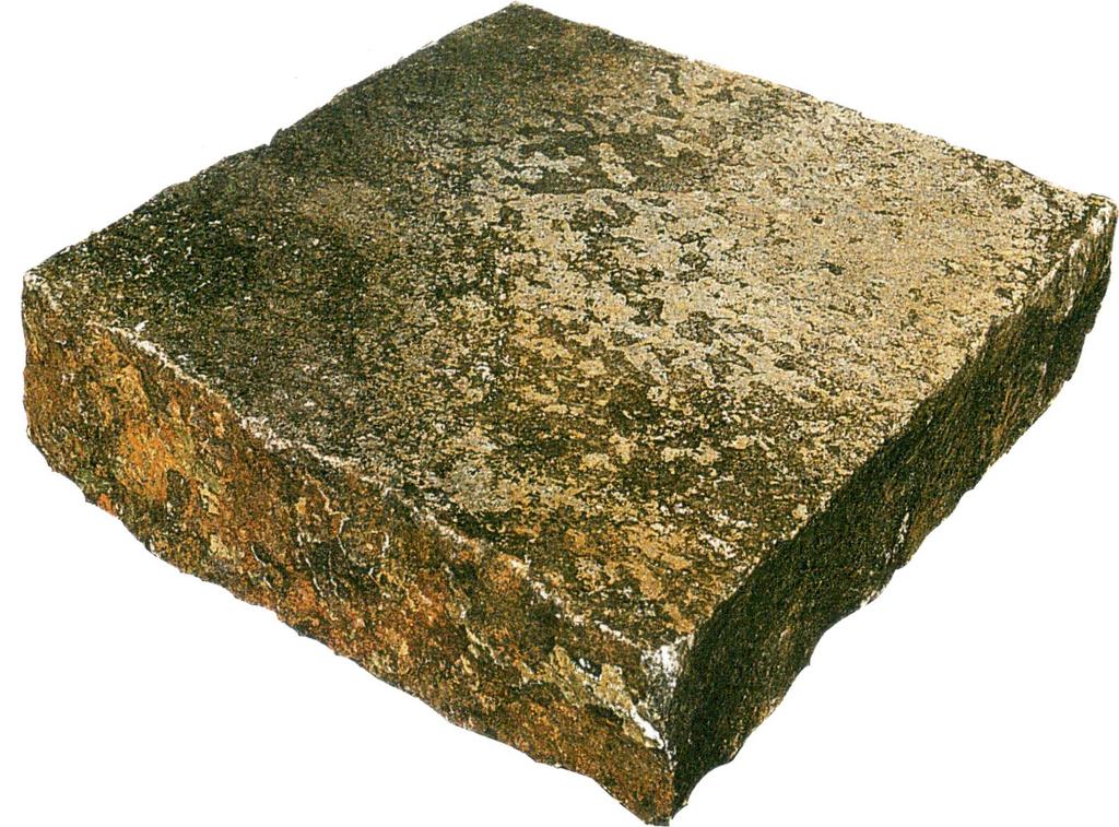 Pietre di Sardegna Andesiti Di Sardegna L'andesite, roccia effusiva derivata dalla solidificazione del magma in superficie, rispetto al basalto, al quale si avvicina esteticamente, si presenta come
