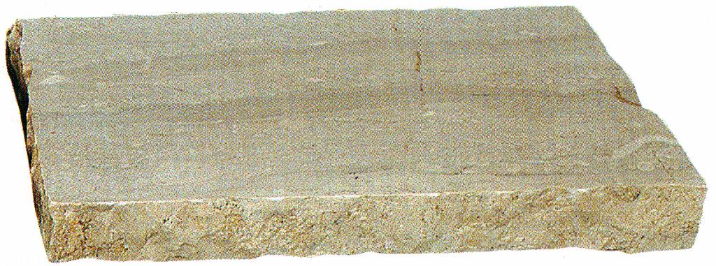 Pietre di Sardegna Roccia sedimentaria compatta, di colore bianco, usata come pietra da taglio, da rivestimento e da costruzione.
