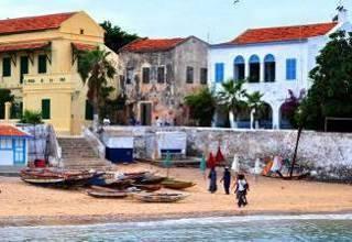 birdwatching I decadenti edifici coloniali di St Louis, Carabane, Bissau e Bolama L imponente