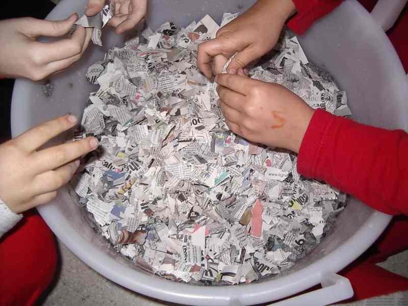 SERVIZI EDUCATIVI CASTELLO PANDONE Modello e creo I ragazzi della scuola primaria e secondaria di primo grado.