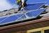 Moduli fotovoltaici installati su tetti a falda Linee guida GSE. Soluzioni per l integrazione estetica degli impianti fotovoltaici