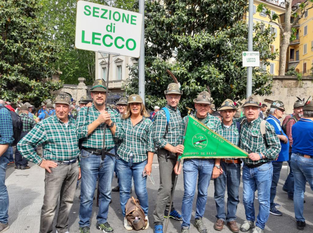 13 Gli alpini di Ello, con loro il