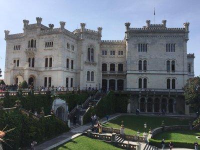 l ingresso del Parco del Castello di Miramare.