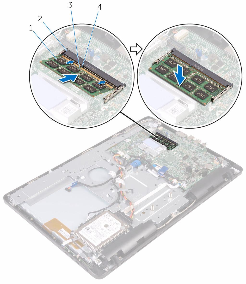 2 Far scorrere il modulo di memoria stabilmente all'interno dello slot da un'angolo e premerlo verso il basso finché non scatta in posizione. N.B.