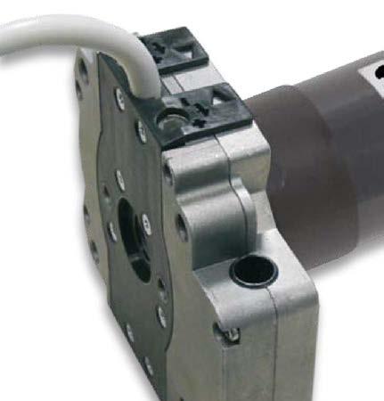 Tubular motor Ø45 with wired mechanical end limit switch and manual override suitable for rolling shutters and sun awnings.