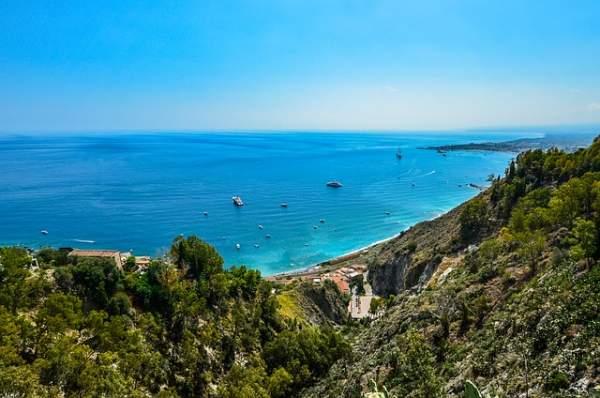 Le Migliori Spiagge di Taormina da Visitare la Prossima Estate Author : Martina Date : 28 marzo 2019 Stai cercando le migliori spiagge di Taormina?