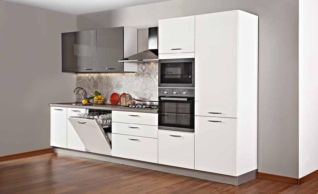 KABALA Cucina come foto L 360 P 32/60 H 216 cm, completa di elettrodomestici: frigo da 300 lt, forno elettrico,