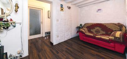 : G - EPgl, nren 315,40 kwh/m 2 anno. Venezia - San Polo Splendido appartamento con corte privata, accatastato come uffcio/studio privato.
