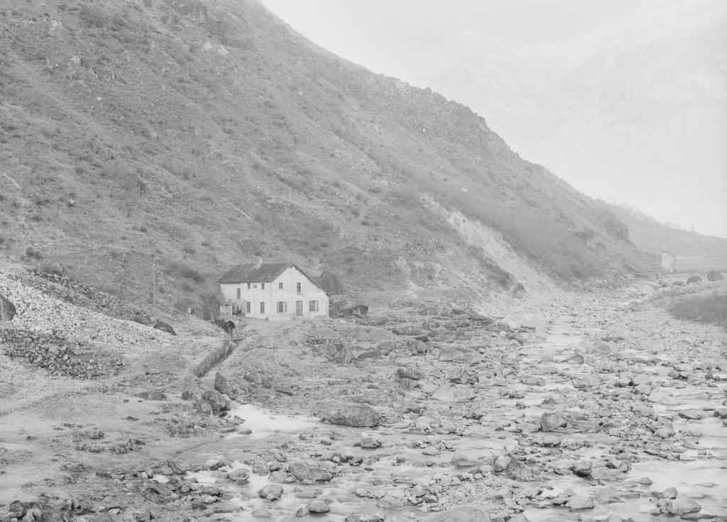 (fonte: scansione da lastra, per gentile concessione di Maurizio Guarisco). Passiamo ora alla seconda lastra fotografica, anch essa proveniente da Maurizio Guarisco.