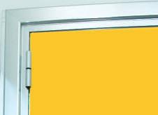 Il pannello della porta può essere in laminato colorato, simil legno o acciaio INOX.