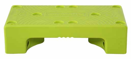 Thanks to several holes located on the surface, it can be stacked and used like the famous building brick toys. It allows you to take advantage of different support surfaces. PUZZLE STEP cod.