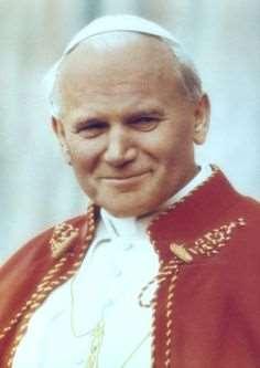 Un singolare privilegio Il 27 novembre 1988 la parrocchia ha ricevuto la visita pastorale di San Giovanni Paolo II. Ebbene, pochi sanno che la parrocchia di S.